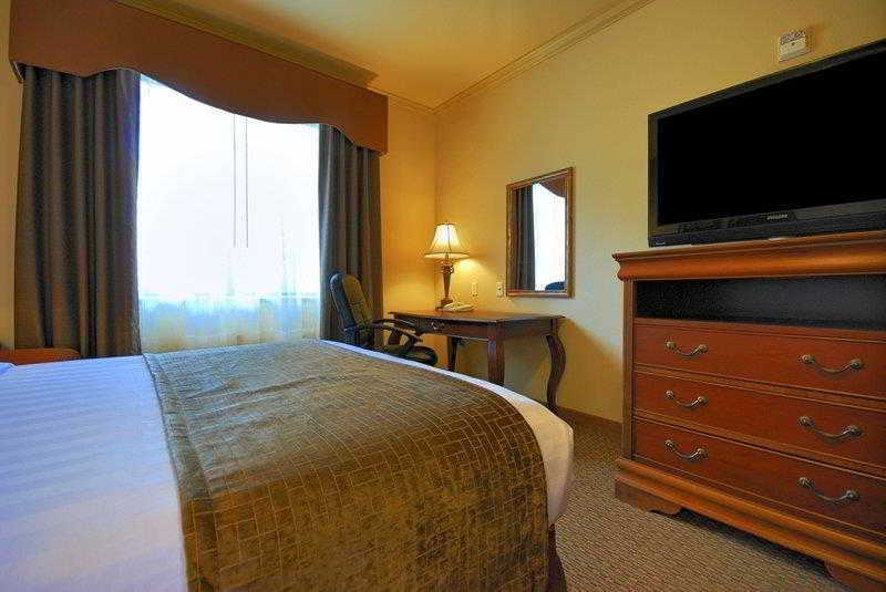 Best Western Plus Crown Colony Inn & Suites Lufkin Exteriör bild