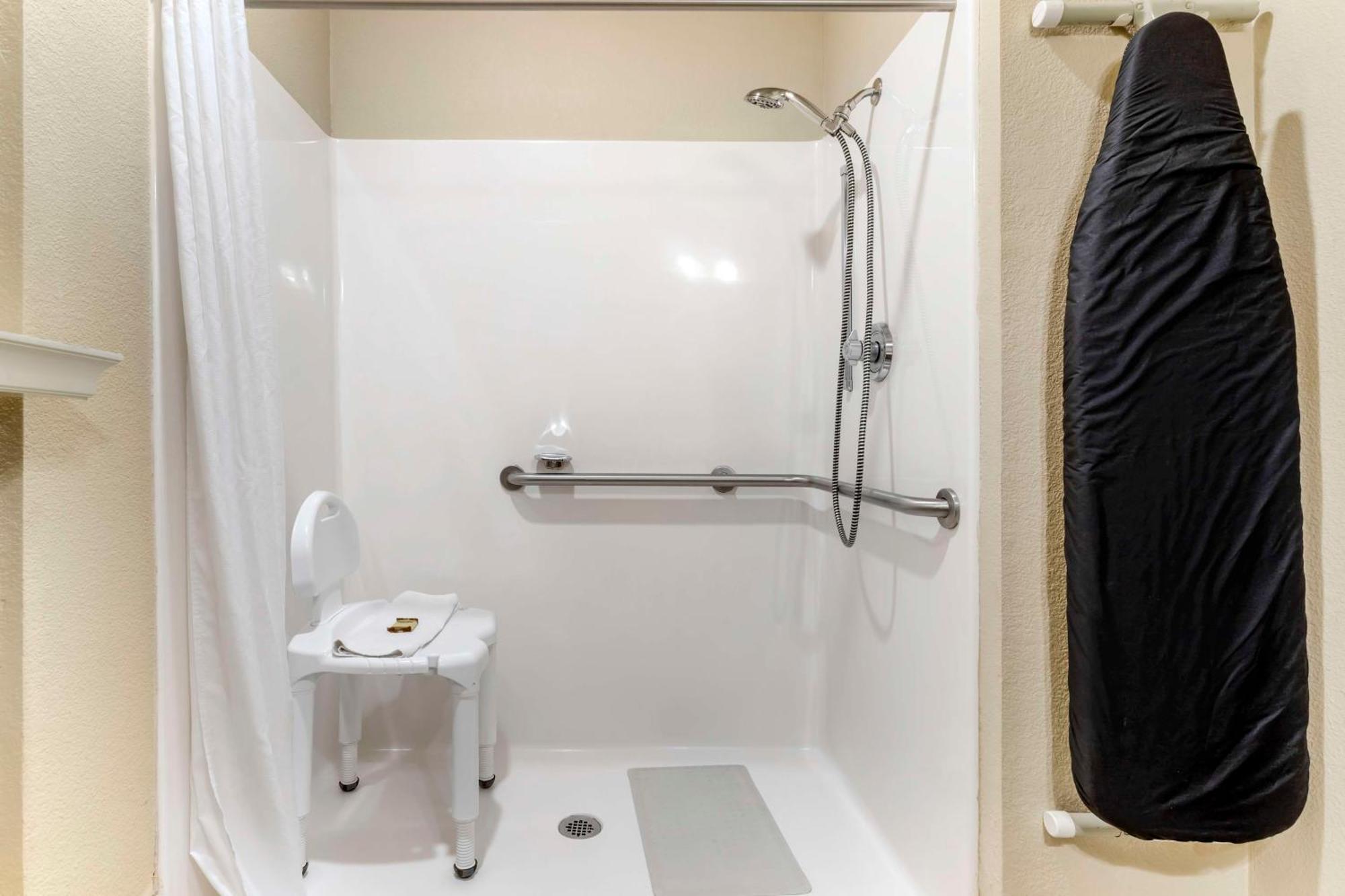 Best Western Plus Crown Colony Inn & Suites Lufkin Exteriör bild