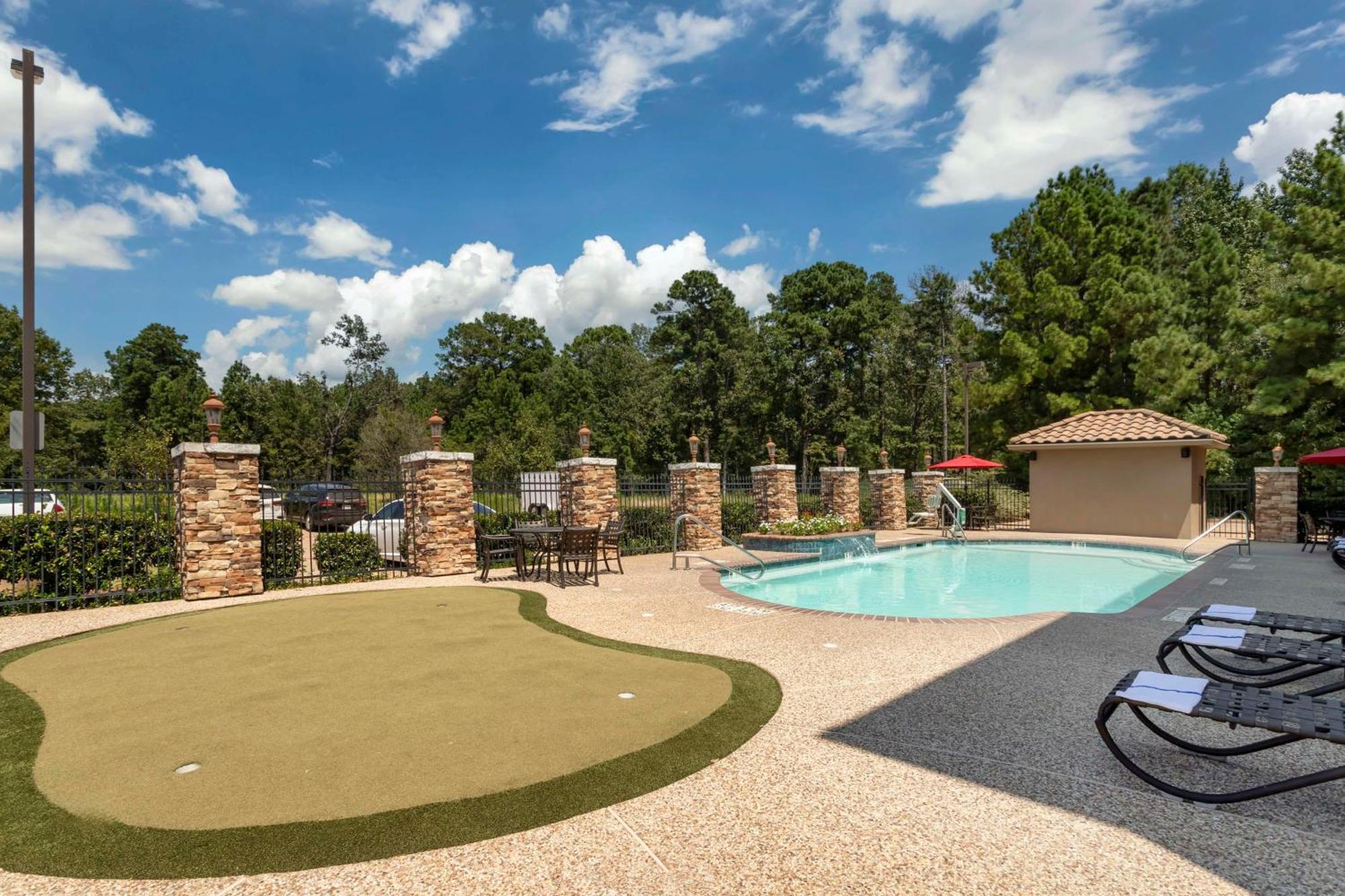 Best Western Plus Crown Colony Inn & Suites Lufkin Exteriör bild