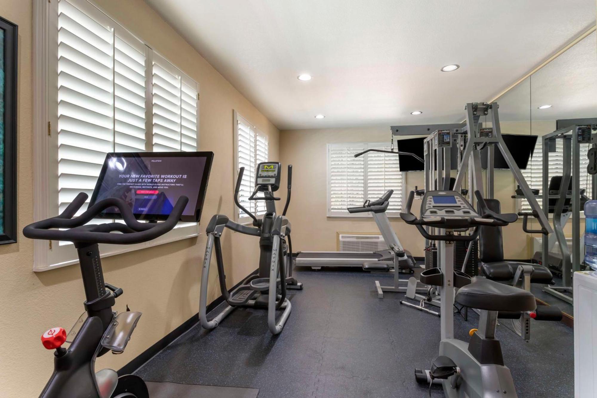 Best Western Plus Crown Colony Inn & Suites Lufkin Exteriör bild