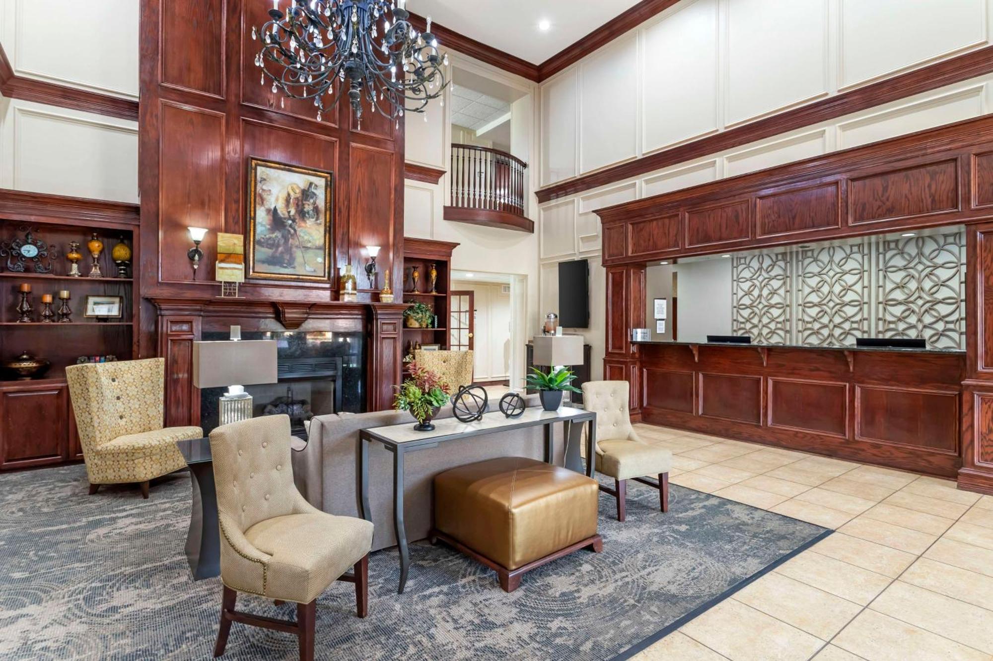 Best Western Plus Crown Colony Inn & Suites Lufkin Exteriör bild