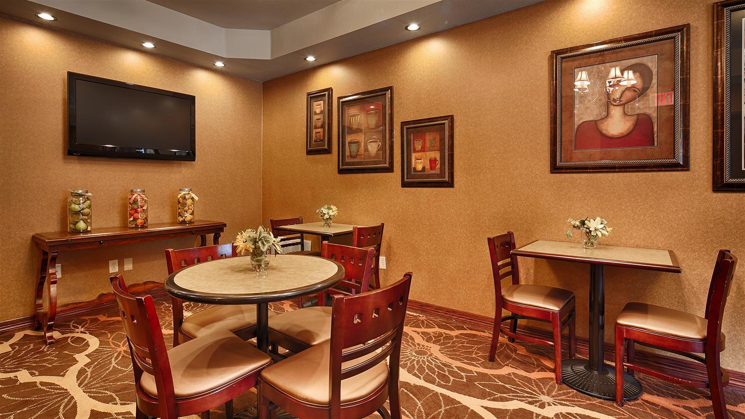 Best Western Plus Crown Colony Inn & Suites Lufkin Exteriör bild