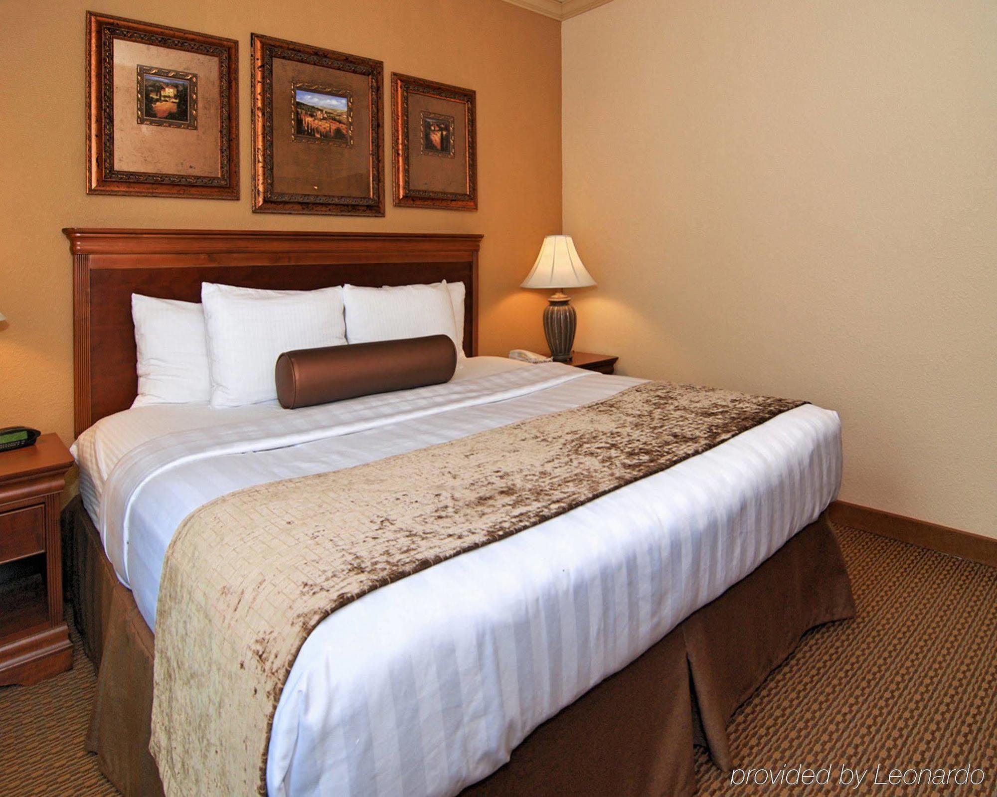 Best Western Plus Crown Colony Inn & Suites Lufkin Exteriör bild